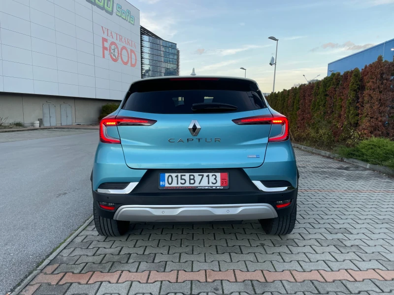 Renault Captur 1.6 E-Tech Plug In Full-Hybrid/Intens, снимка 5 - Автомобили и джипове - 52624391