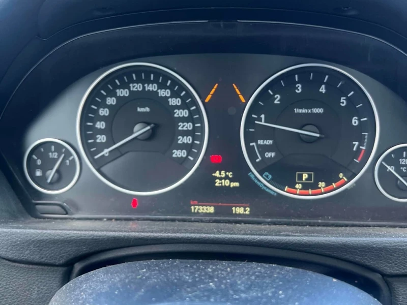 BMW 328 * 328i xDrive * CARFAX * БЕЗ ПЪРВОНАЧАЛНА ВНОСКА, снимка 10 - Автомобили и джипове - 52940539