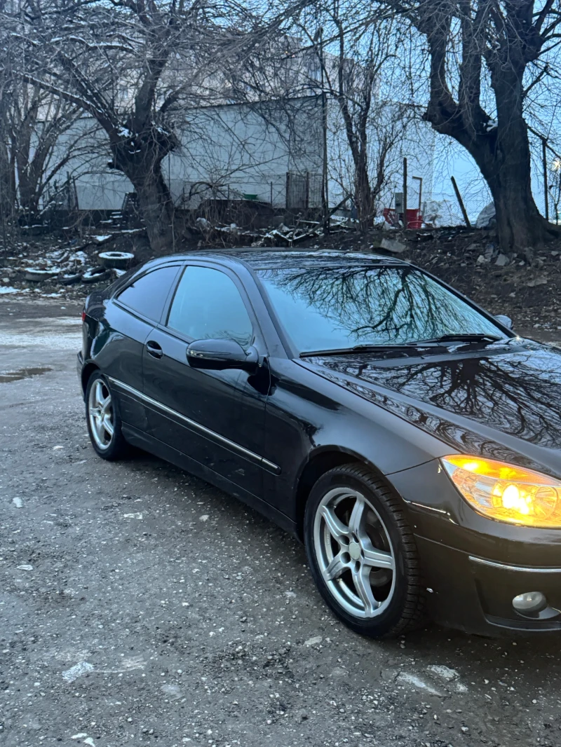 Mercedes-Benz CLC 200, снимка 2 - Автомобили и джипове - 53370308