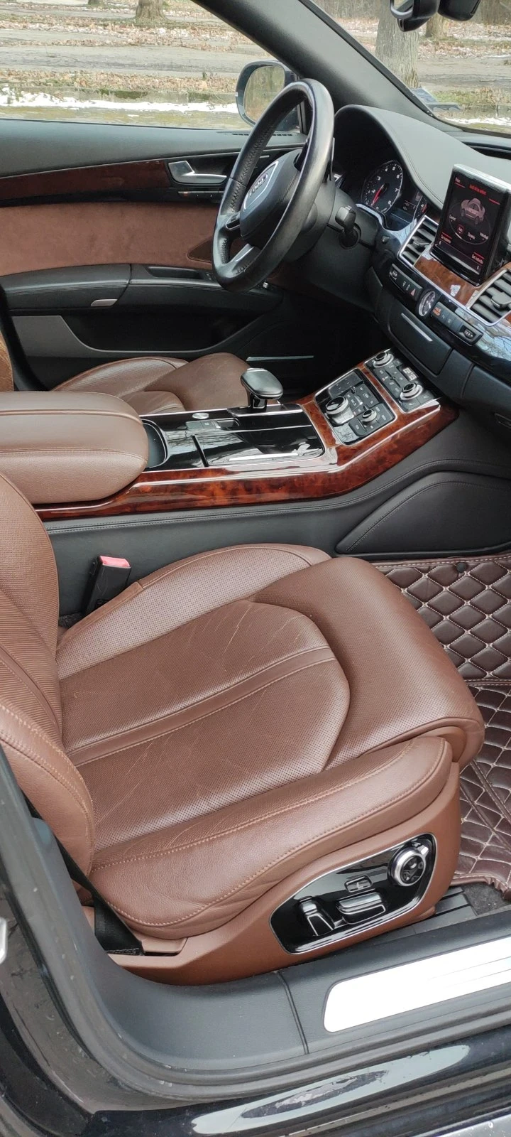 Audi A8 4.2L, снимка 10 - Автомобили и джипове - 53052738