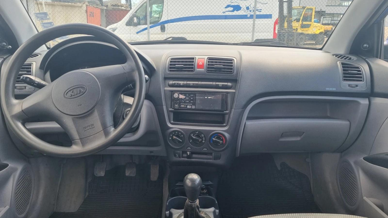 Kia Picanto  - изображение 7