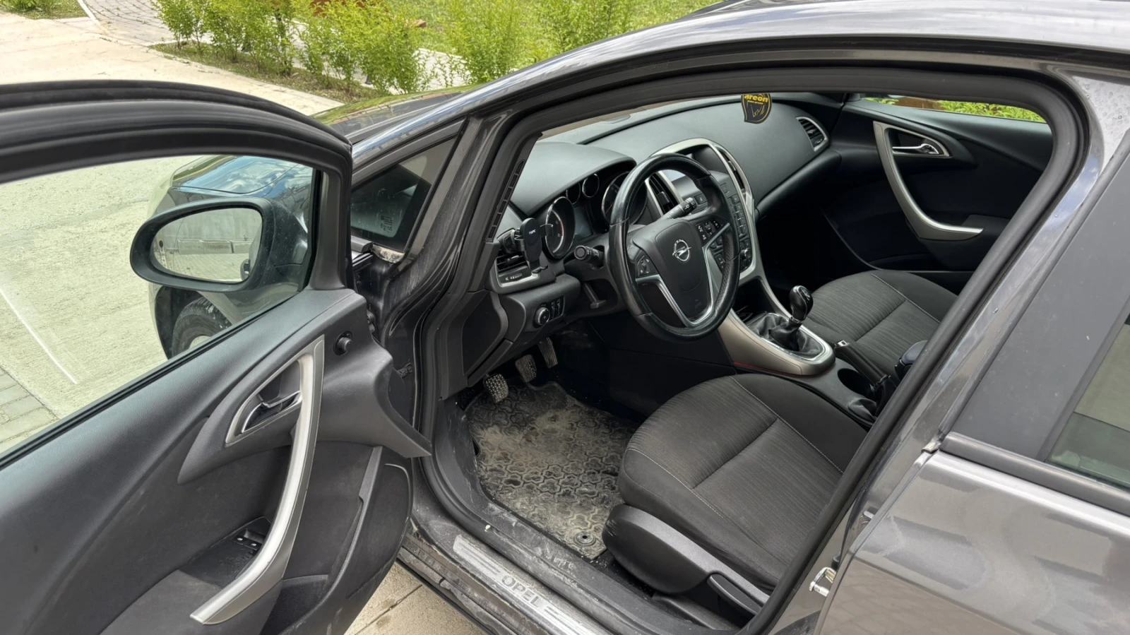 Opel Astra 1.3 ECOTEC - изображение 7