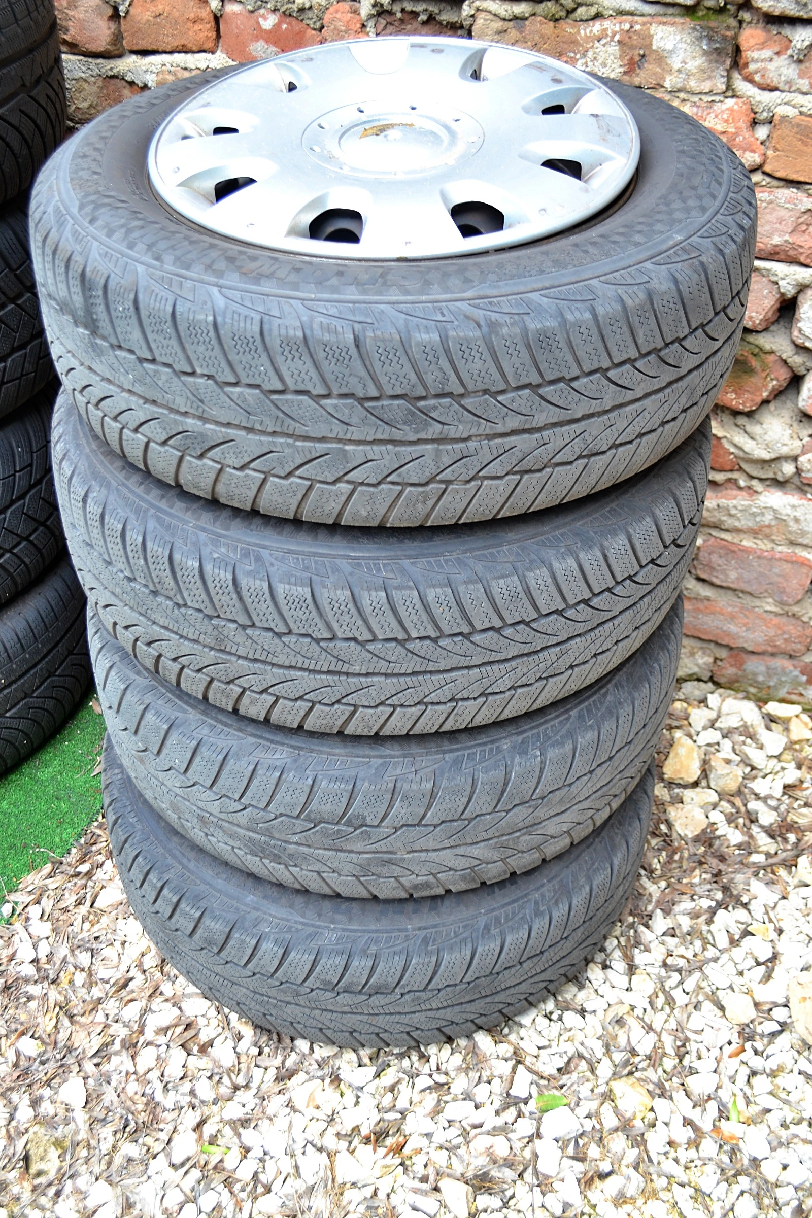 VW Golf 1.6 TDI Variant Comfortline  | Mobile.bg   14