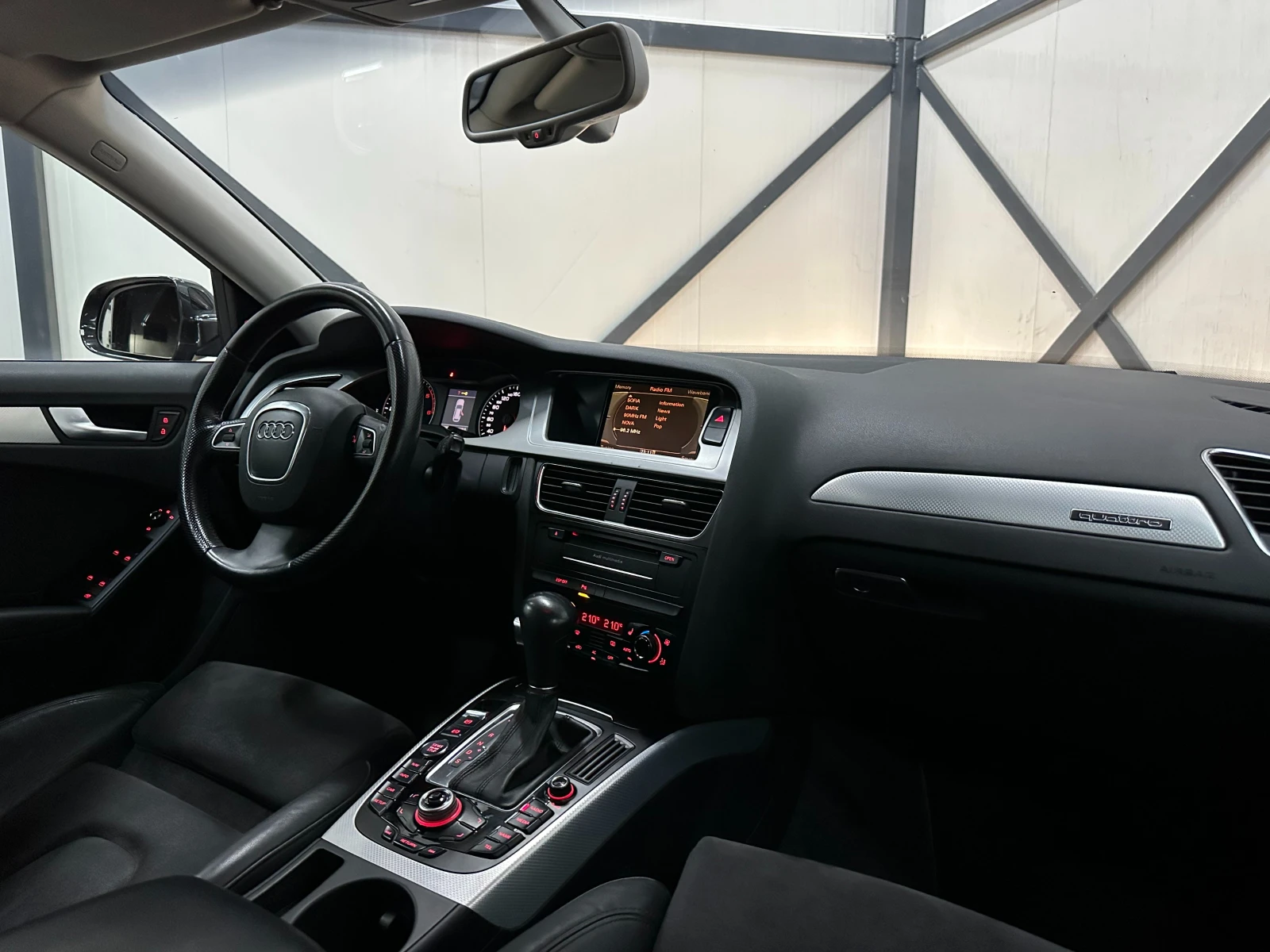 Audi A4 3X S-Line* PARK* NAVI* ПОДГРЕВ* АВТОМАТИК*  - изображение 10