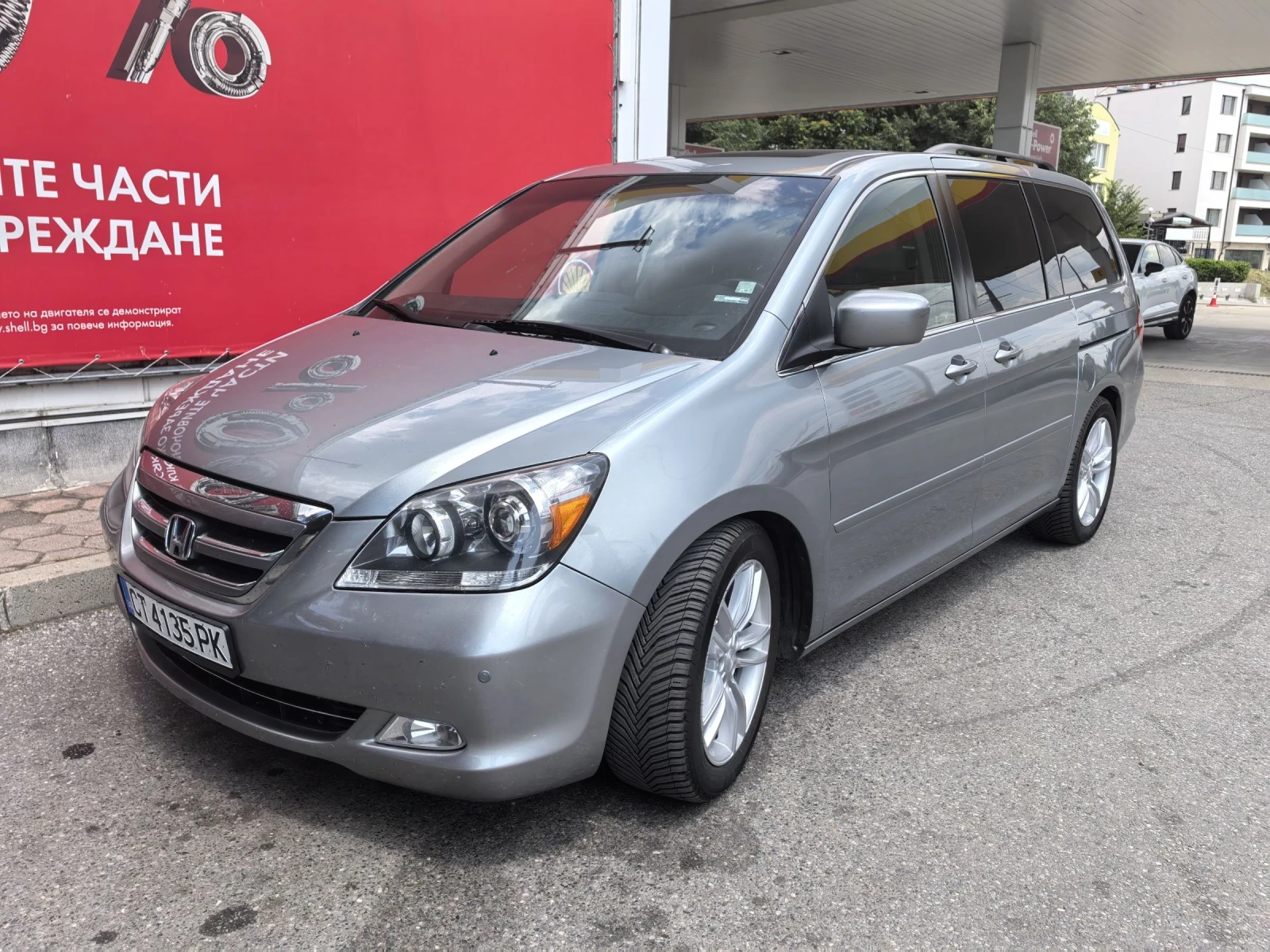 Honda Odyssey RL3 3.5 V6 Touring - изображение 2