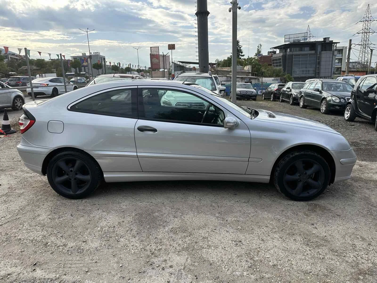 Mercedes-Benz C 180 Kompressor Facelift Aвтоматик - изображение 7