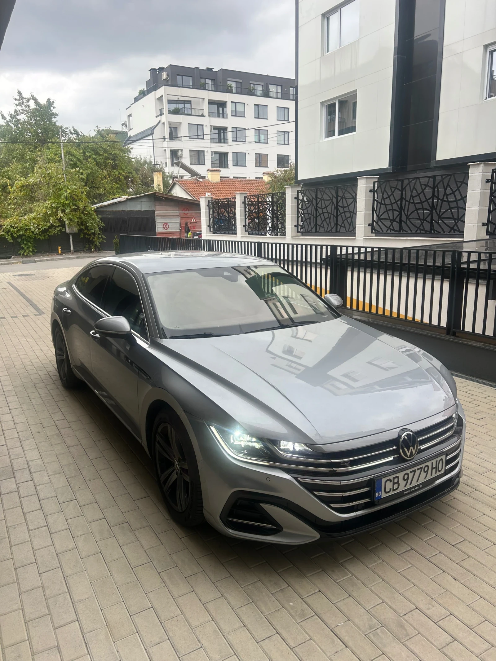VW Arteon 2.0TDI/200hp/4x4/R-Line | Mobile.bg — изображение 3