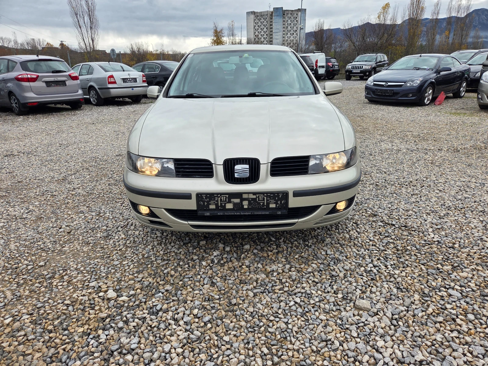 Seat Leon 1.9TDI-90PS - изображение 2