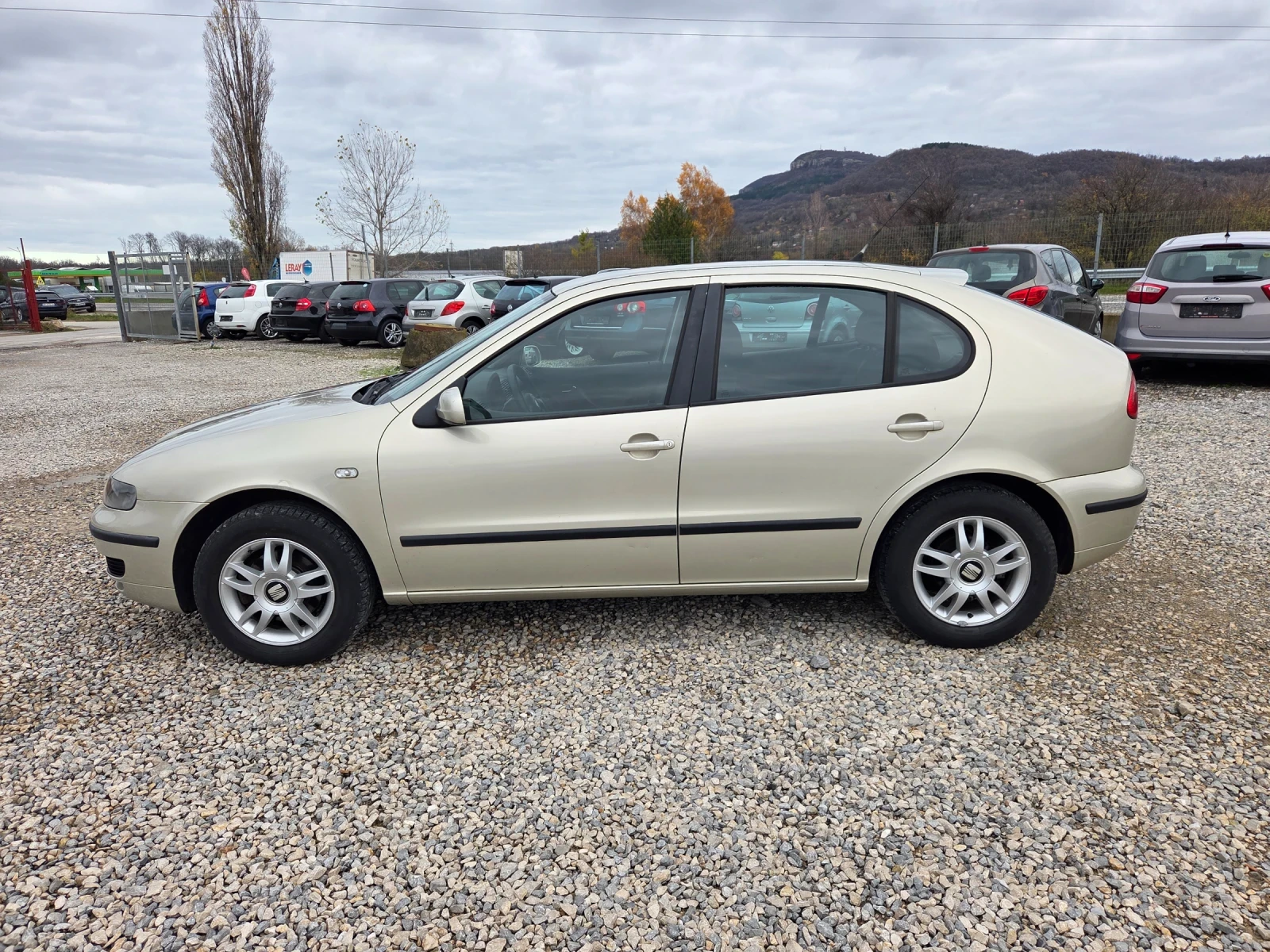 Seat Leon 1.9TDI-90PS - изображение 8