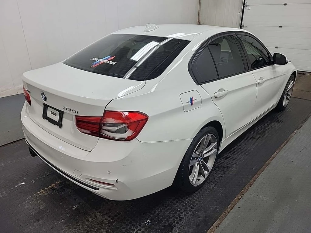 BMW 330 * xDrive * CARFAX * ЦЕНА ДО БГ - изображение 4