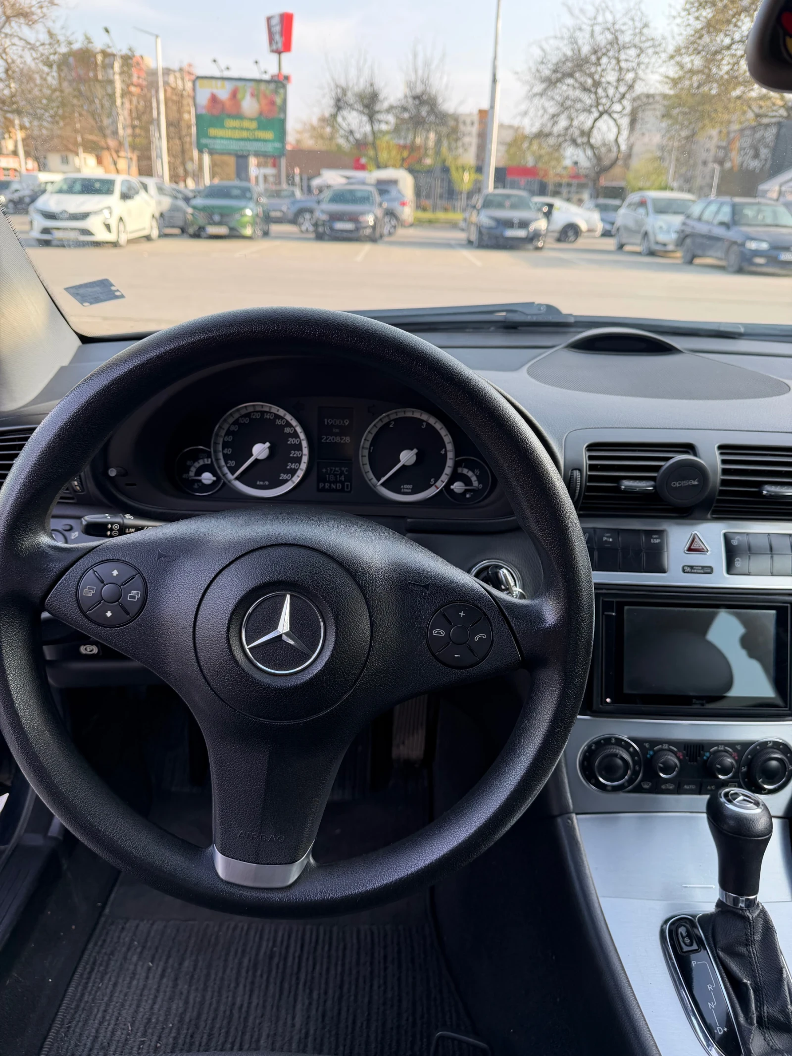 Mercedes-Benz CLC 200, снимка 7 - Автомобили и джипове - 53370308