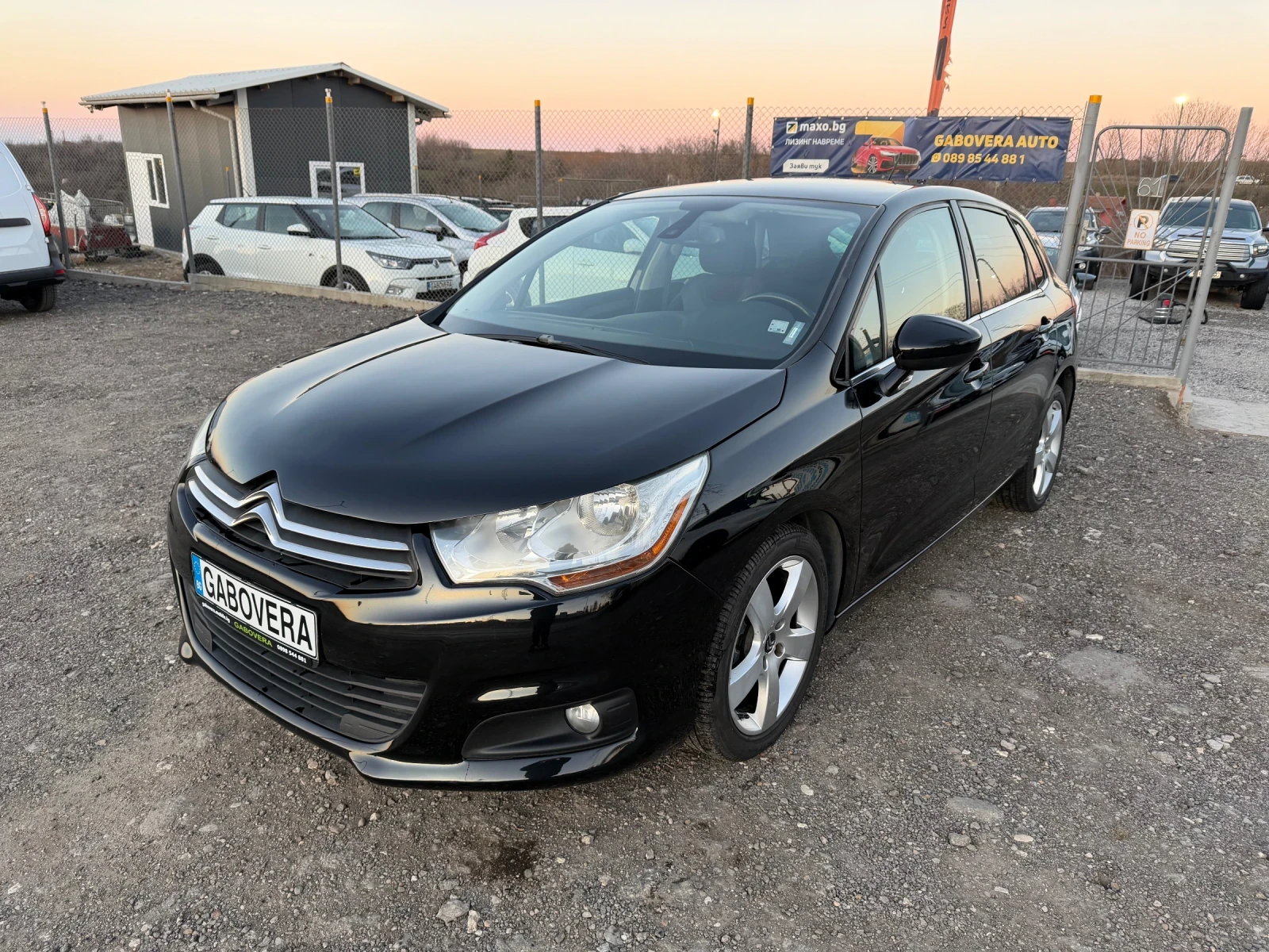 Citroen C4 1.6HDI 92кс. Парктроник!!! Нави!!! 2к-та гуми