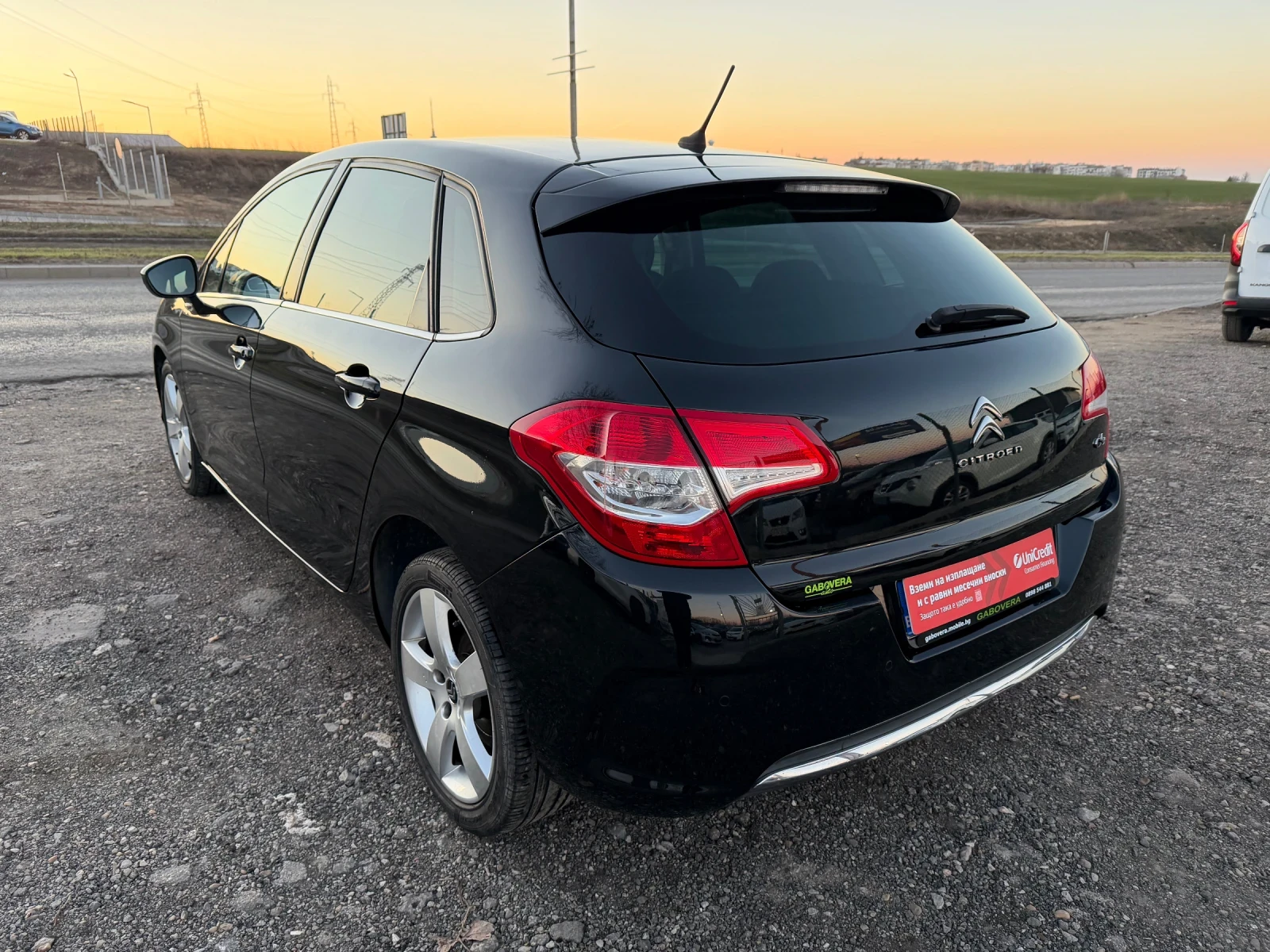 Citroen C4 1.6HDI 92кс. Парктроник!!! Нави!!! 2к-та гуми, снимка 4 - Автомобили и джипове - 53750210