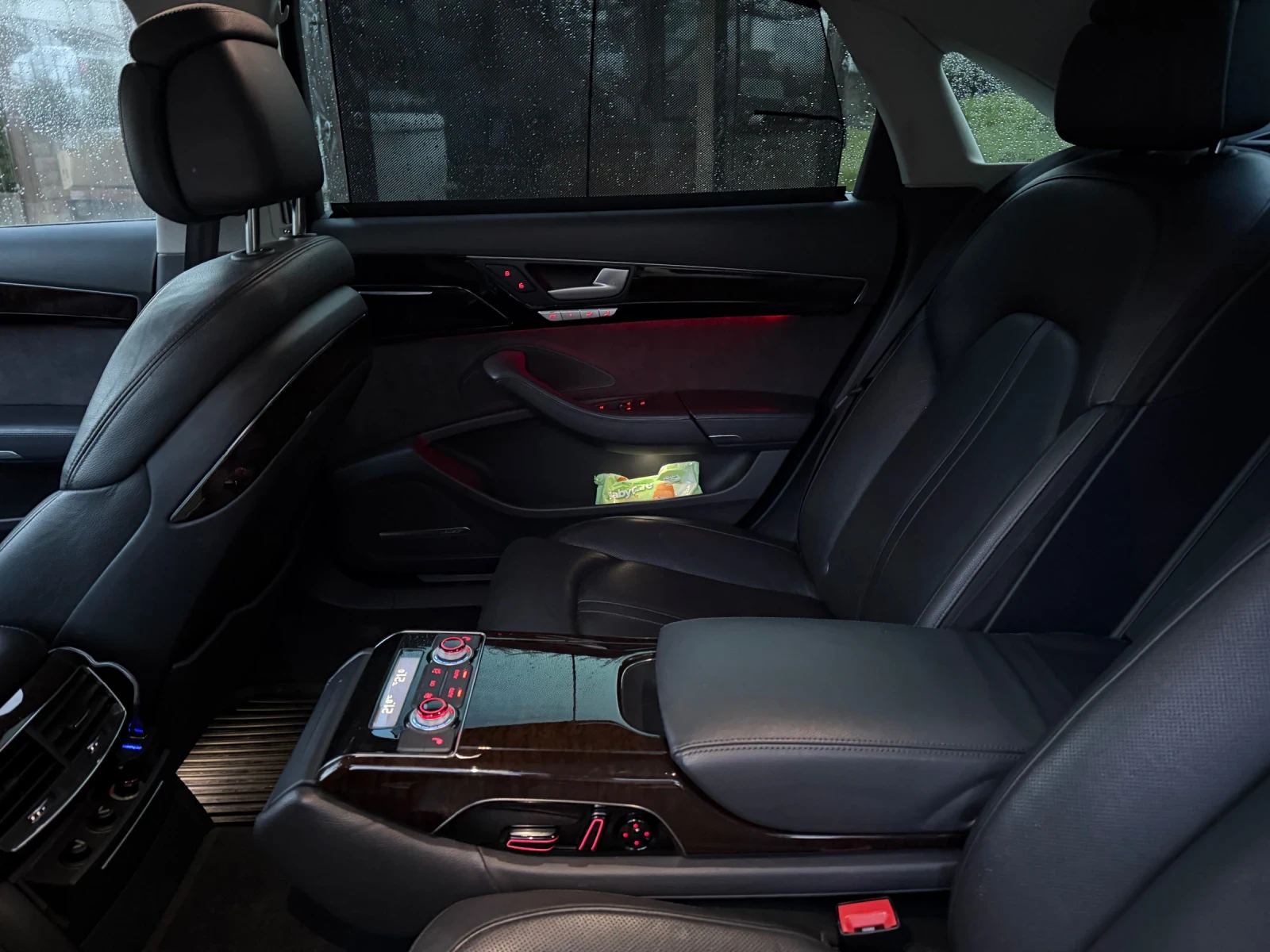 Audi A8 4.0 TFSI quattro, снимка 15 - Автомобили и джипове - 54335716