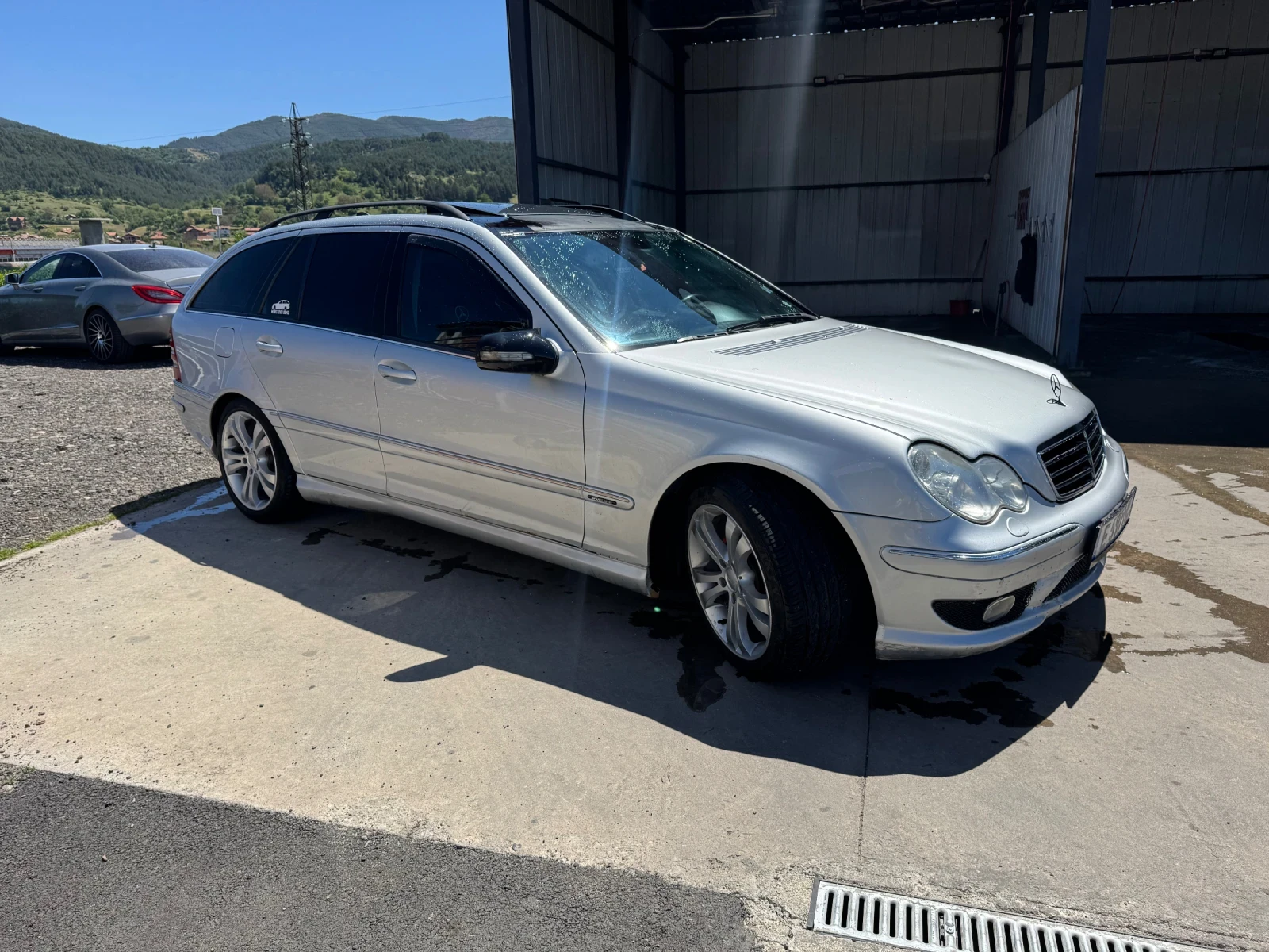 Mercedes-Benz C 220 2.2, снимка 3 - Автомобили и джипове - 54710443