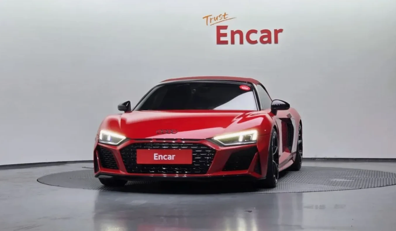 Audi R8 V10 SPYDER, снимка 2 - Автомобили и джипове - 54901572