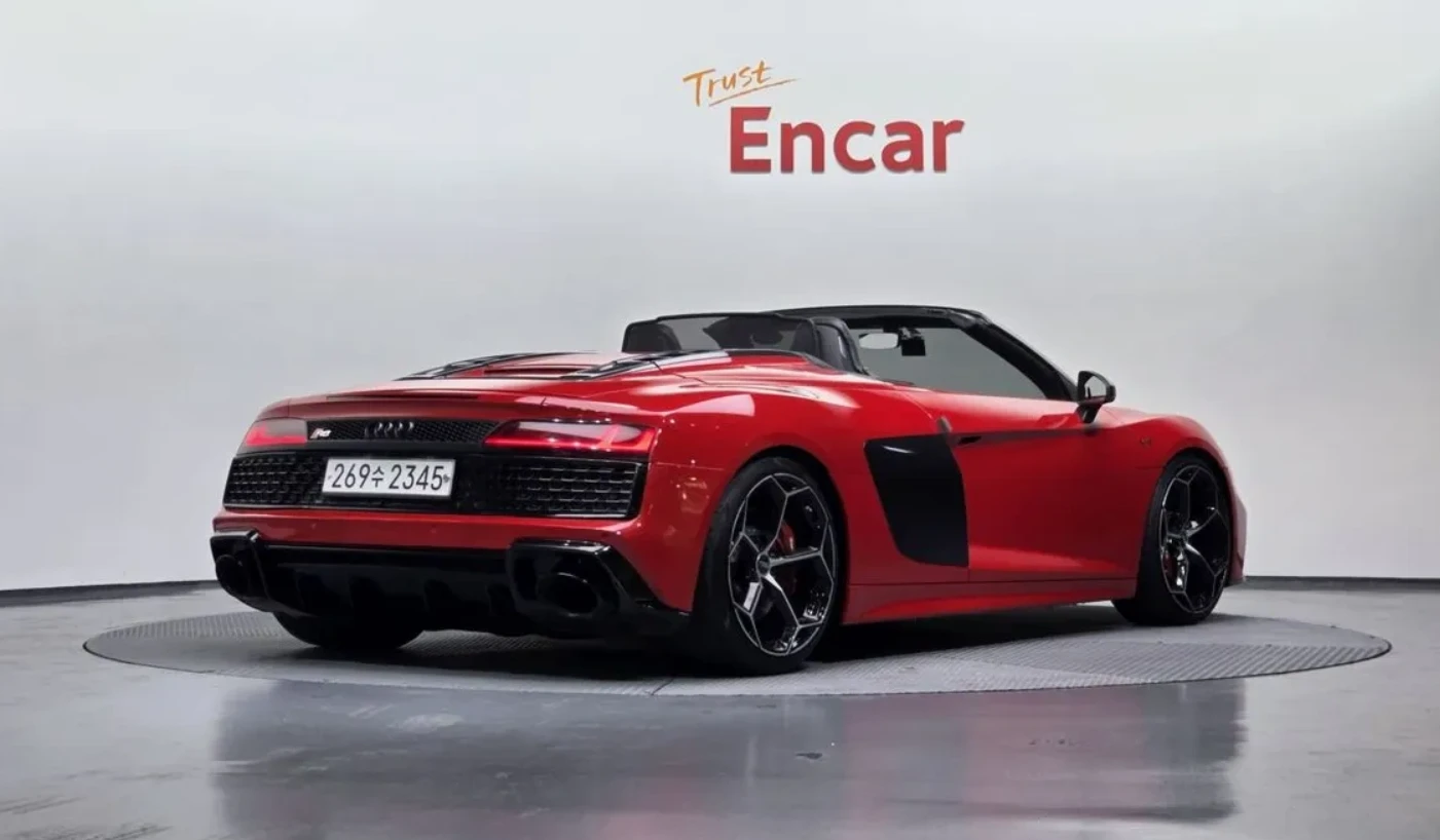 Audi R8 V10 SPYDER, снимка 6 - Автомобили и джипове - 54901572