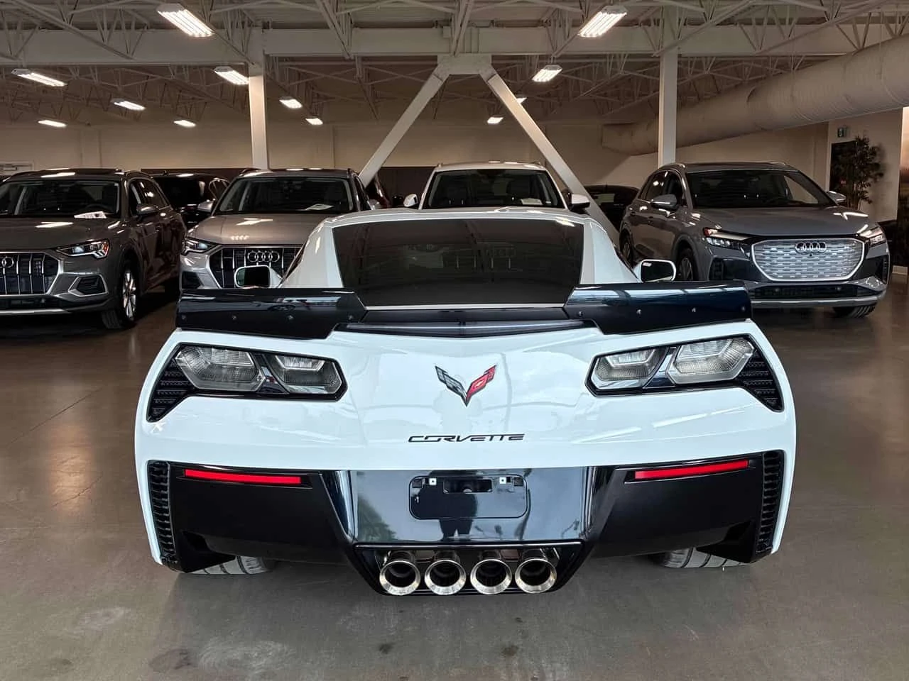 Chevrolet Corvette * Z06 3LZ * АВТОКРЕДИТ БЕЗ ПЪРВОНАЧАЛНА ВНОСКА* , снимка 4 - Автомобили и джипове - 54992652