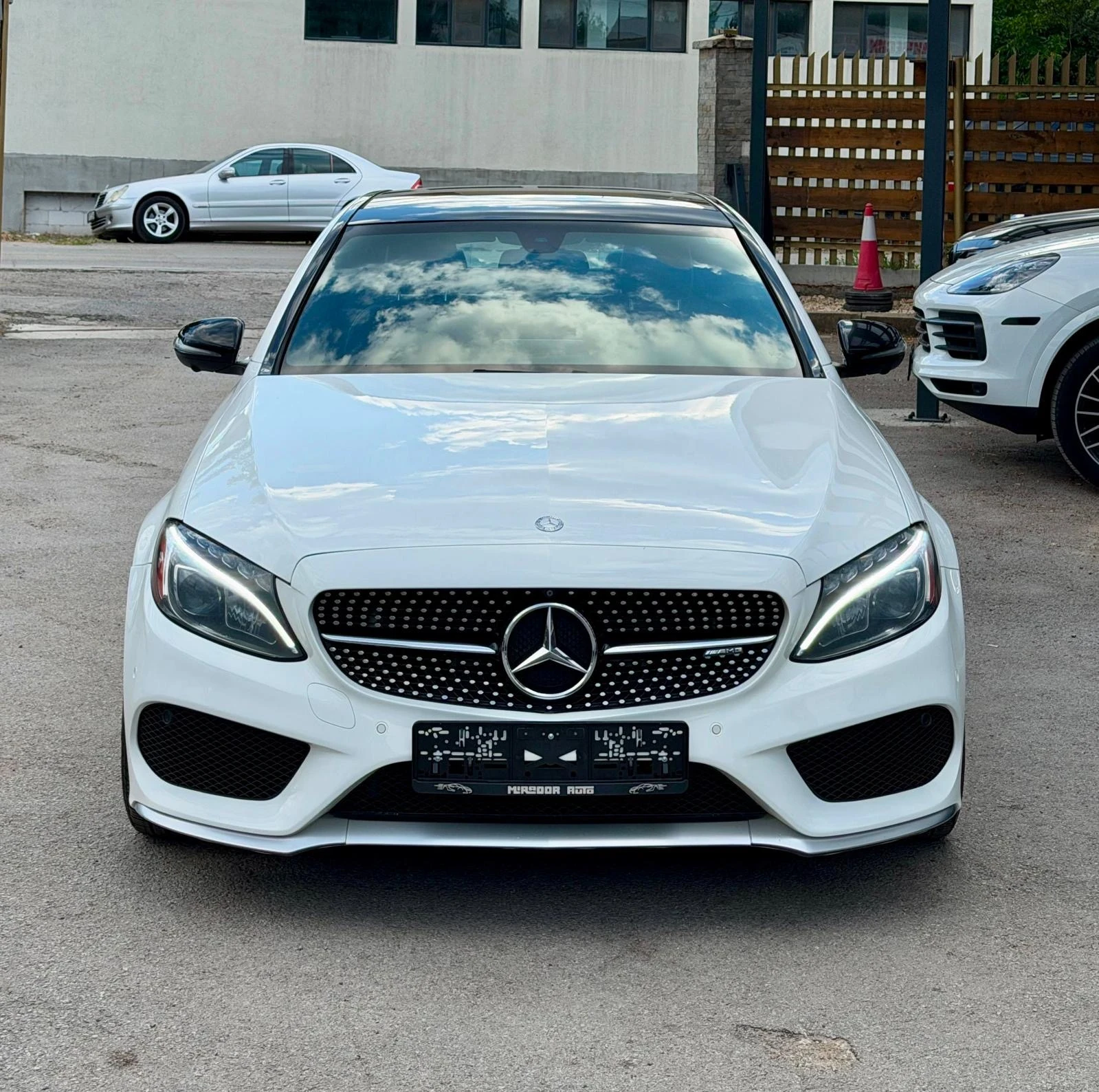 Mercedes-Benz C 43 AMG NightPack, снимка 3 - Автомобили и джипове - 55292342