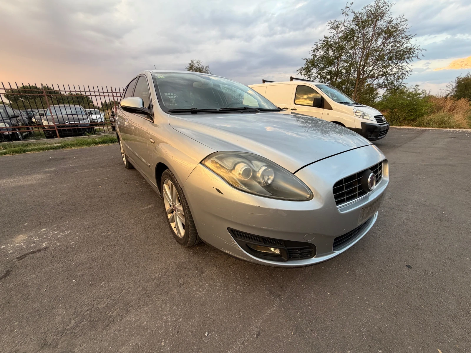 Fiat Croma 1.9d 150к.с. Клима, снимка 3 - Автомобили и джипове - 55644700