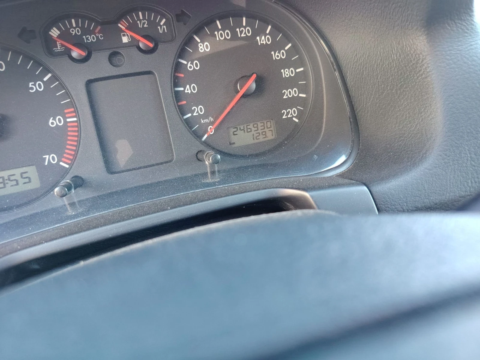 VW Golf 1.4 16 V, снимка 10 - Автомобили и джипове - 55727651
