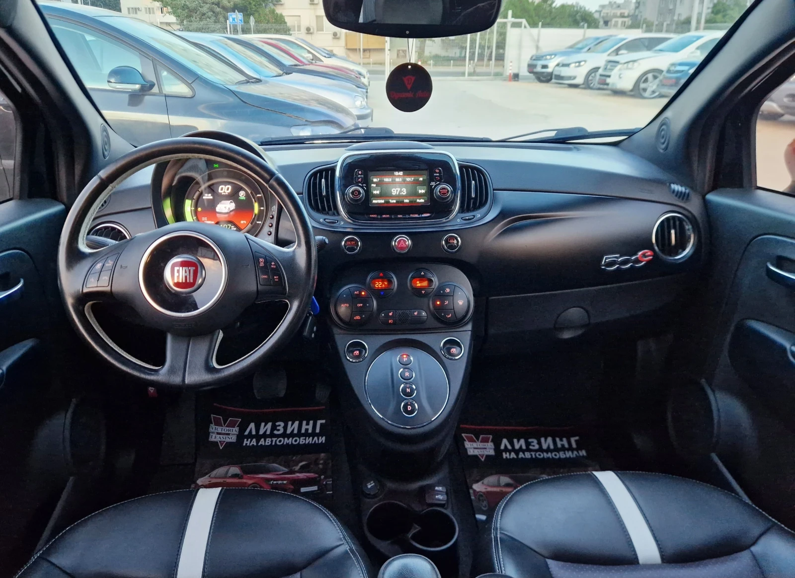 Fiat 500e 70хил.км / Бартер / Регистриран / Лизинг , снимка 13 - Автомобили и джипове - 55799301