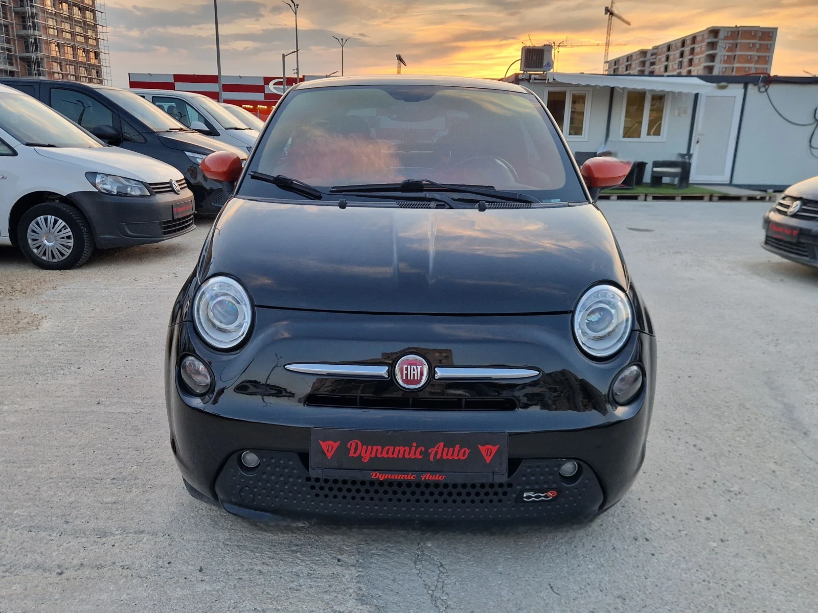 Fiat 500e 70хил.км / Бартер / Регистриран / Лизинг , снимка 2 - Автомобили и джипове - 55799301