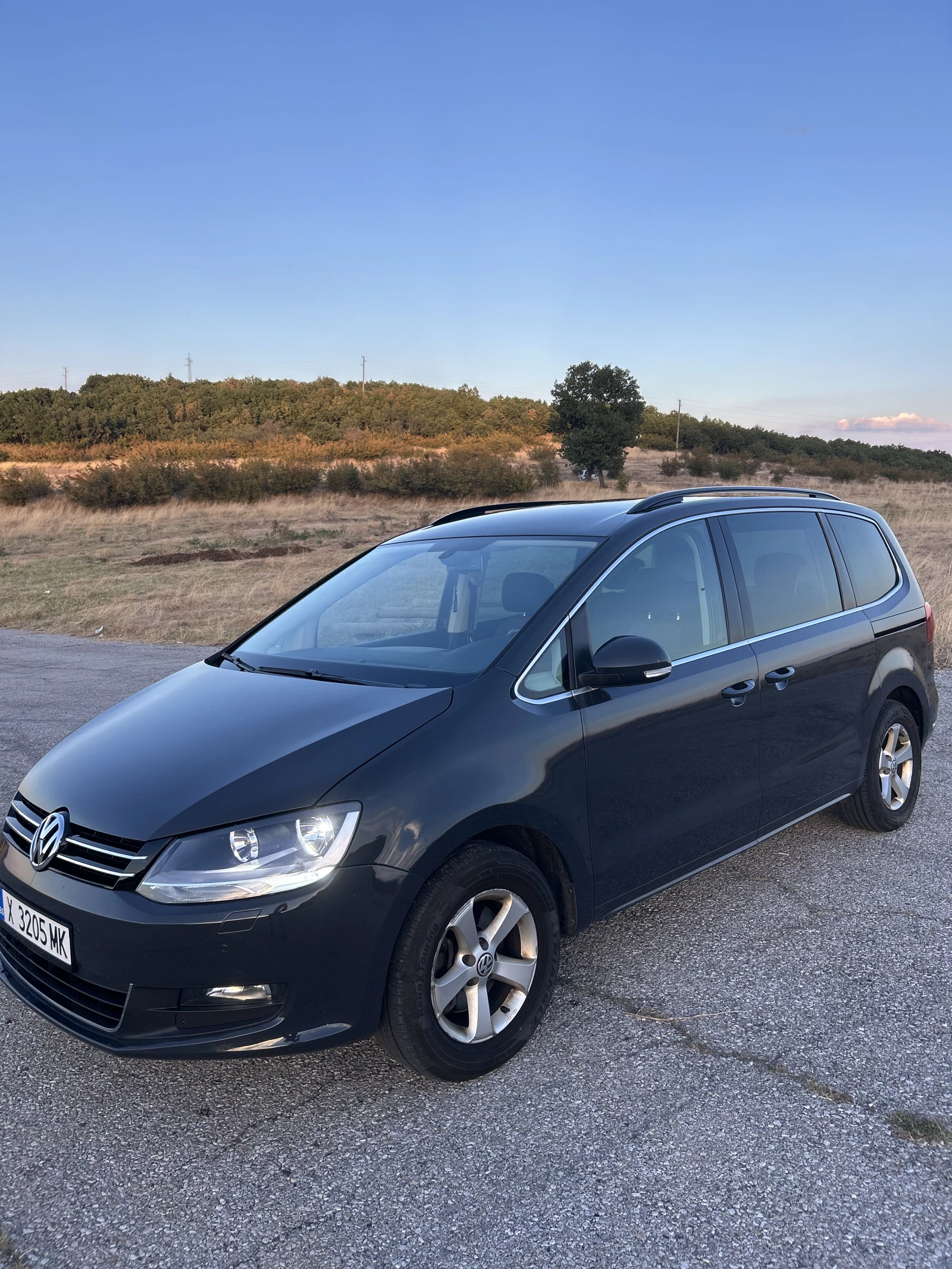 VW Sharan VW Sharan 2.0 TDI BlueMotion 6ск., снимка 2 - Автомобили и джипове - 55838116