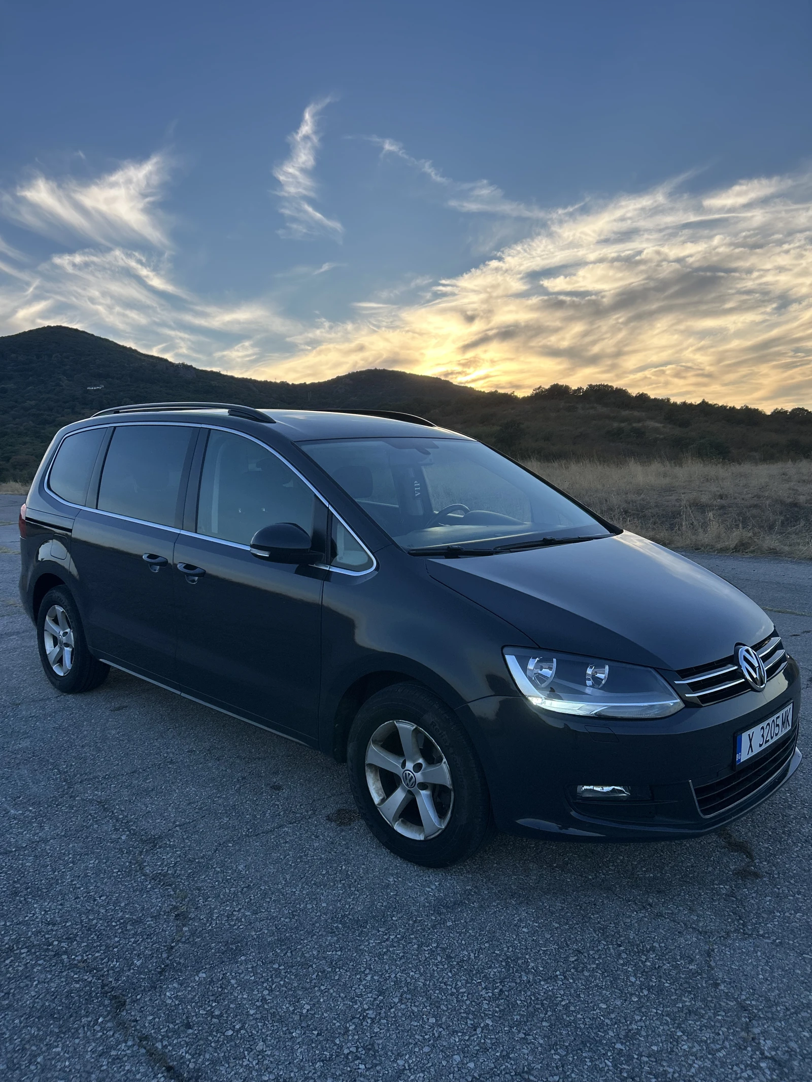 VW Sharan VW Sharan 2.0 TDI BlueMotion 6ск., снимка 8 - Автомобили и джипове - 55838116