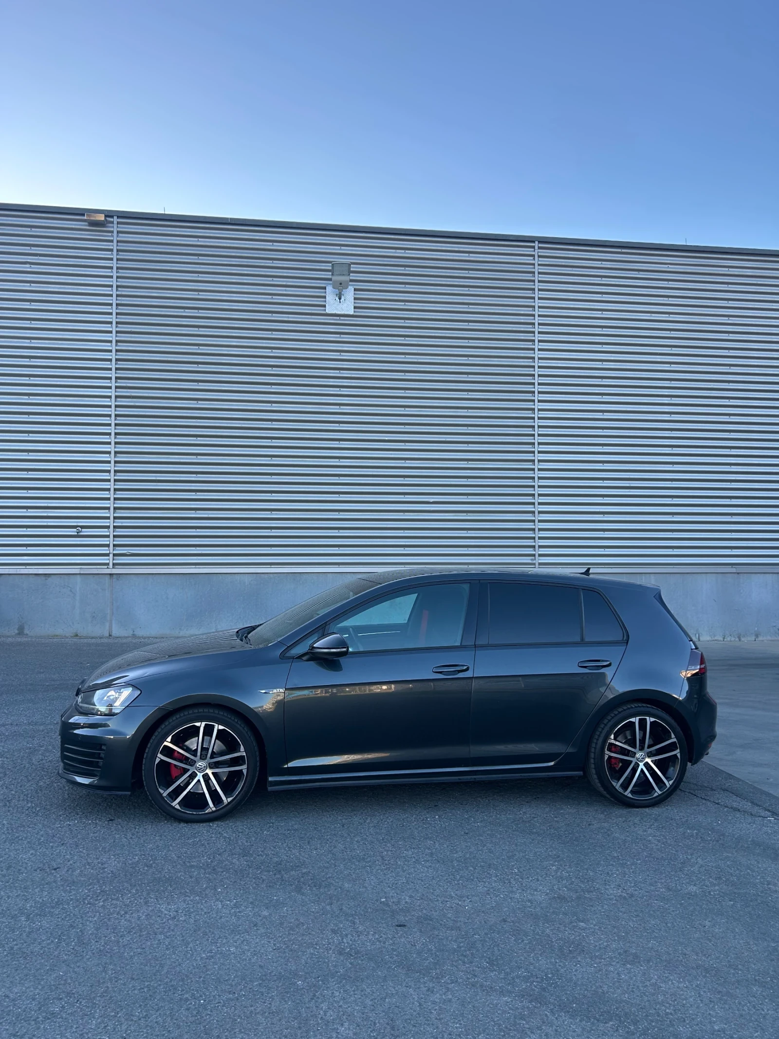 VW Golf, снимка 3 - Автомобили и джипове - 55994229