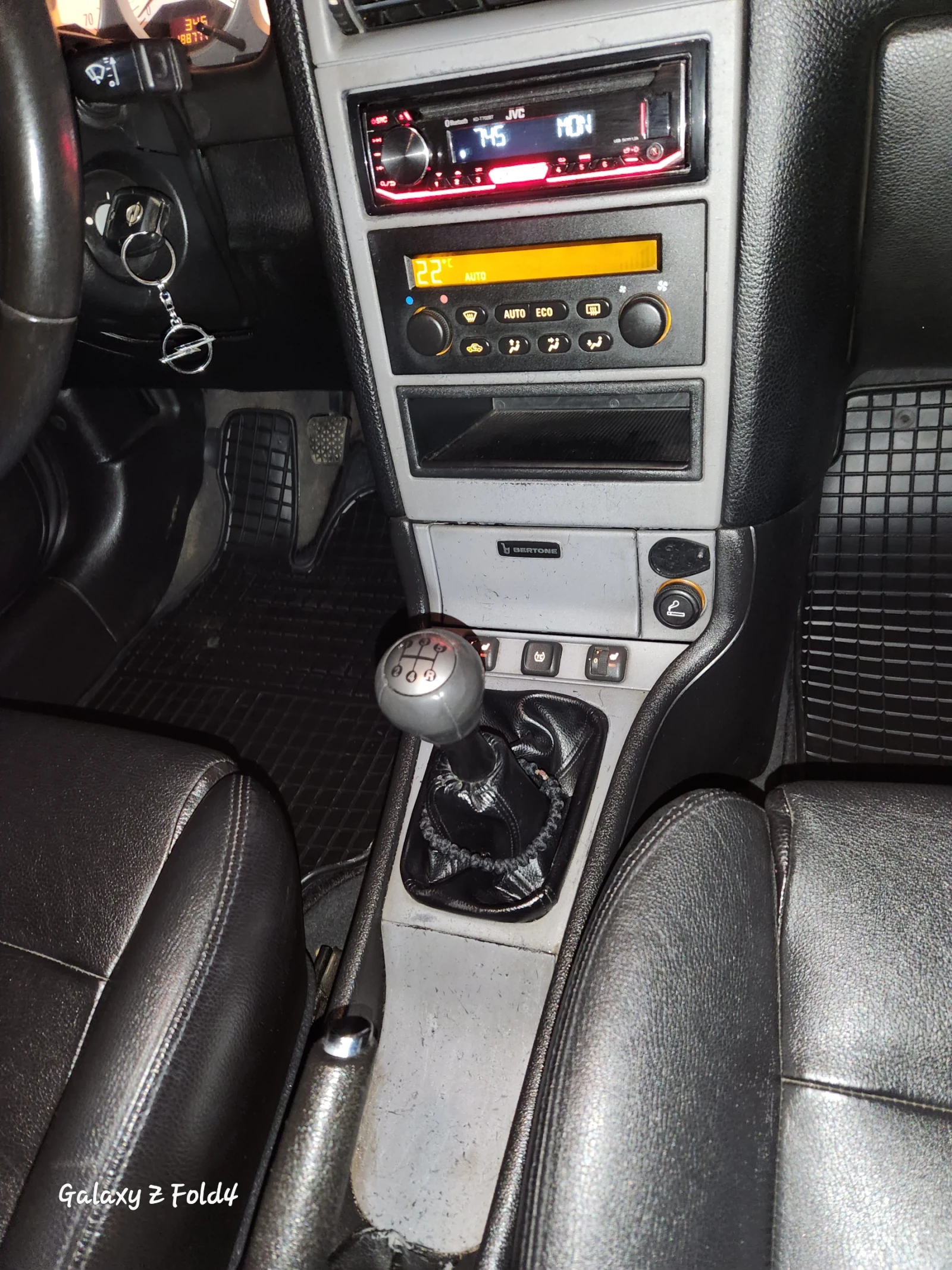 Opel Astra, снимка 8 - Автомобили и джипове - 56074163