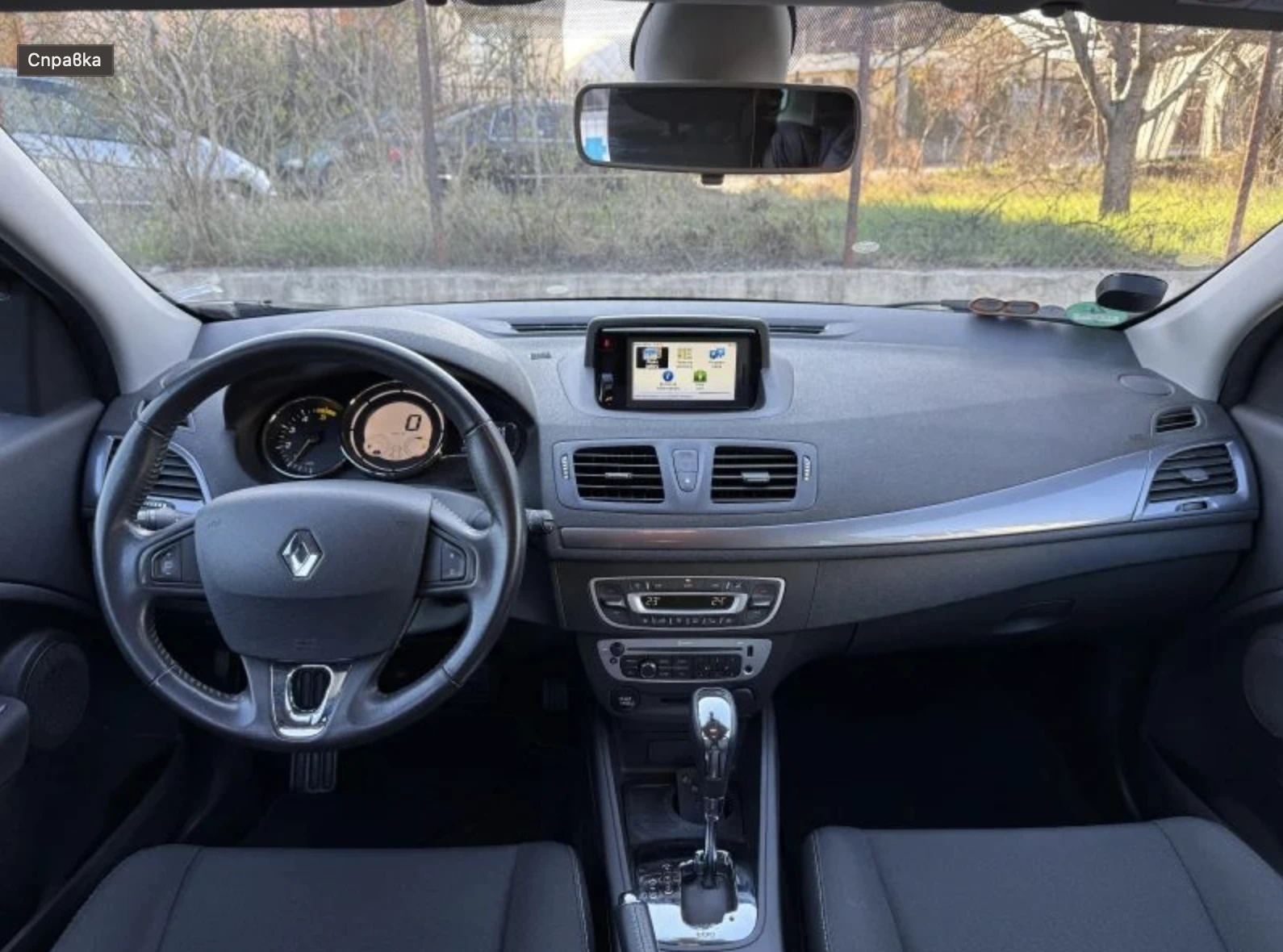 Renault Megane Limited , снимка 12 - Автомобили и джипове - 56117024