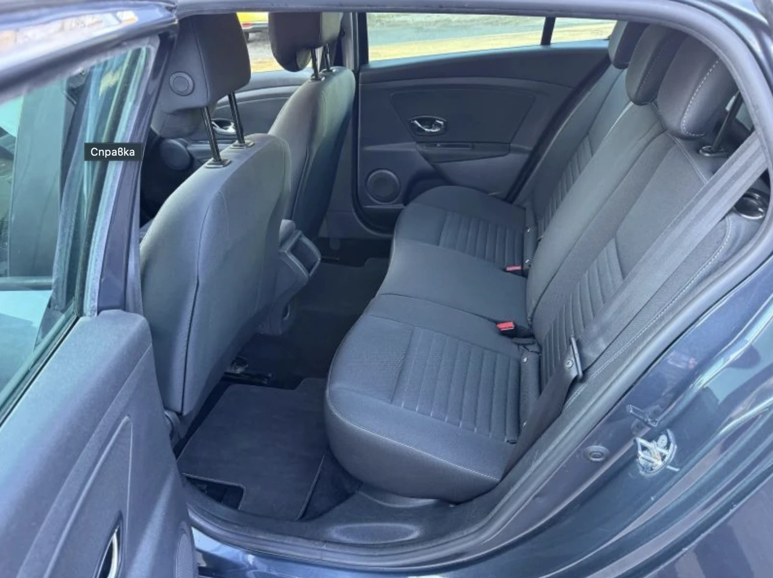 Renault Megane Limited , снимка 13 - Автомобили и джипове - 56117024