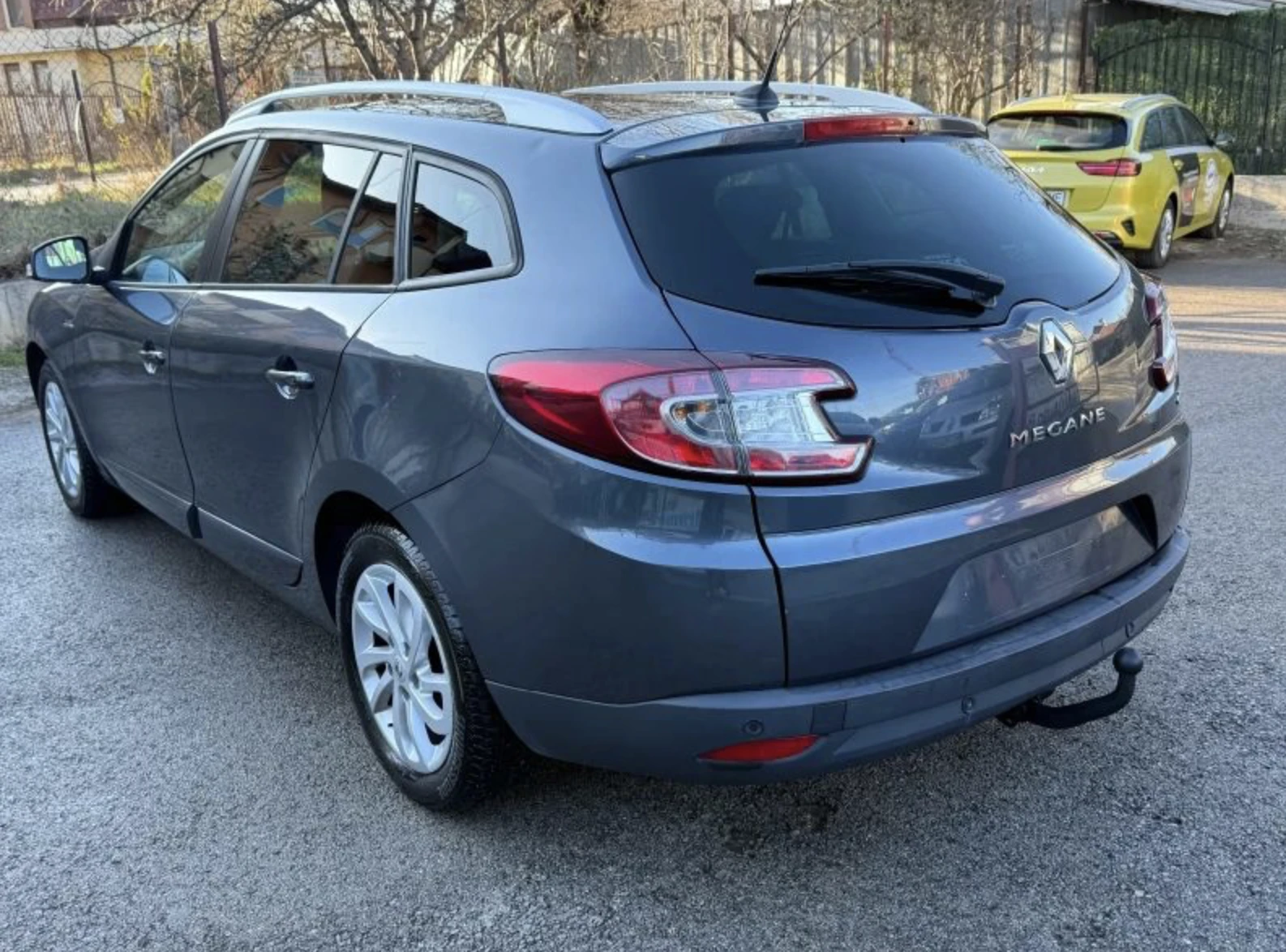 Renault Megane Limited , снимка 7 - Автомобили и джипове - 56117024