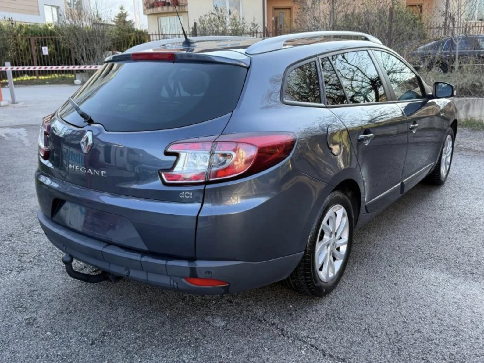 Renault Megane Limited , снимка 5 - Автомобили и джипове - 56117024