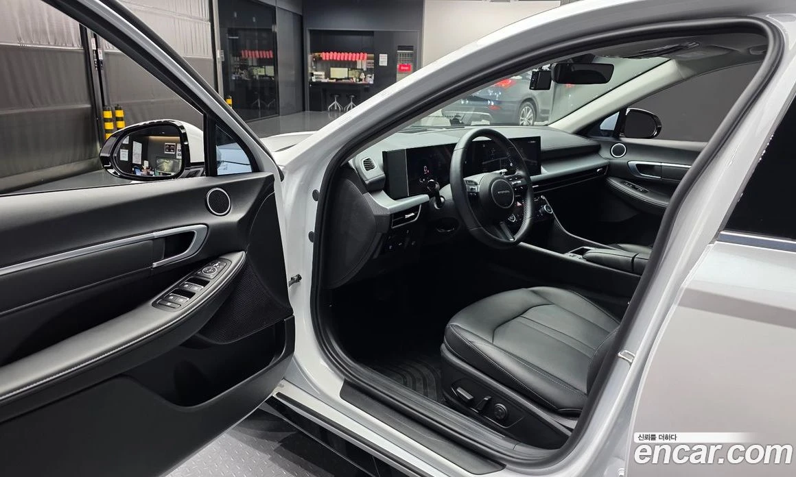 Hyundai Sonata 2.0 LPG, снимка 12 - Автомобили и джипове - 56155504