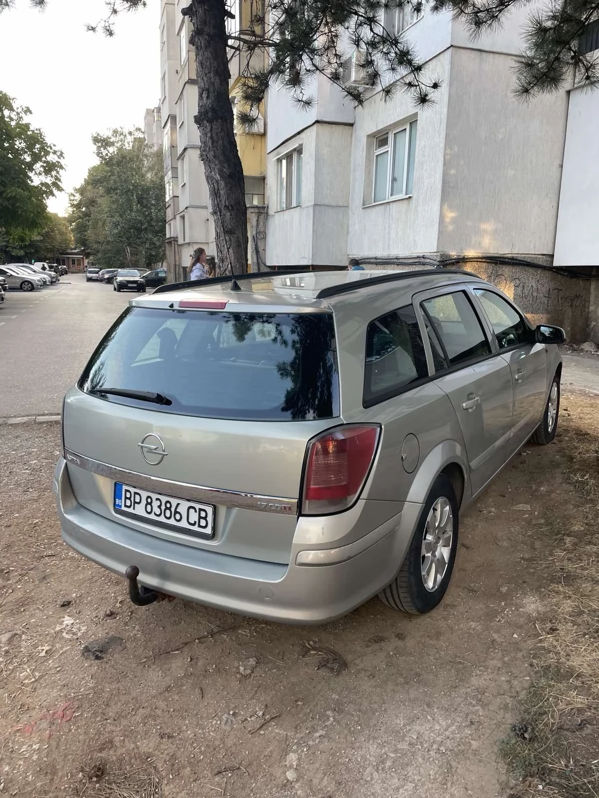 Opel Astra 1.7 CDTI, снимка 3 - Автомобили и джипове - 56204938