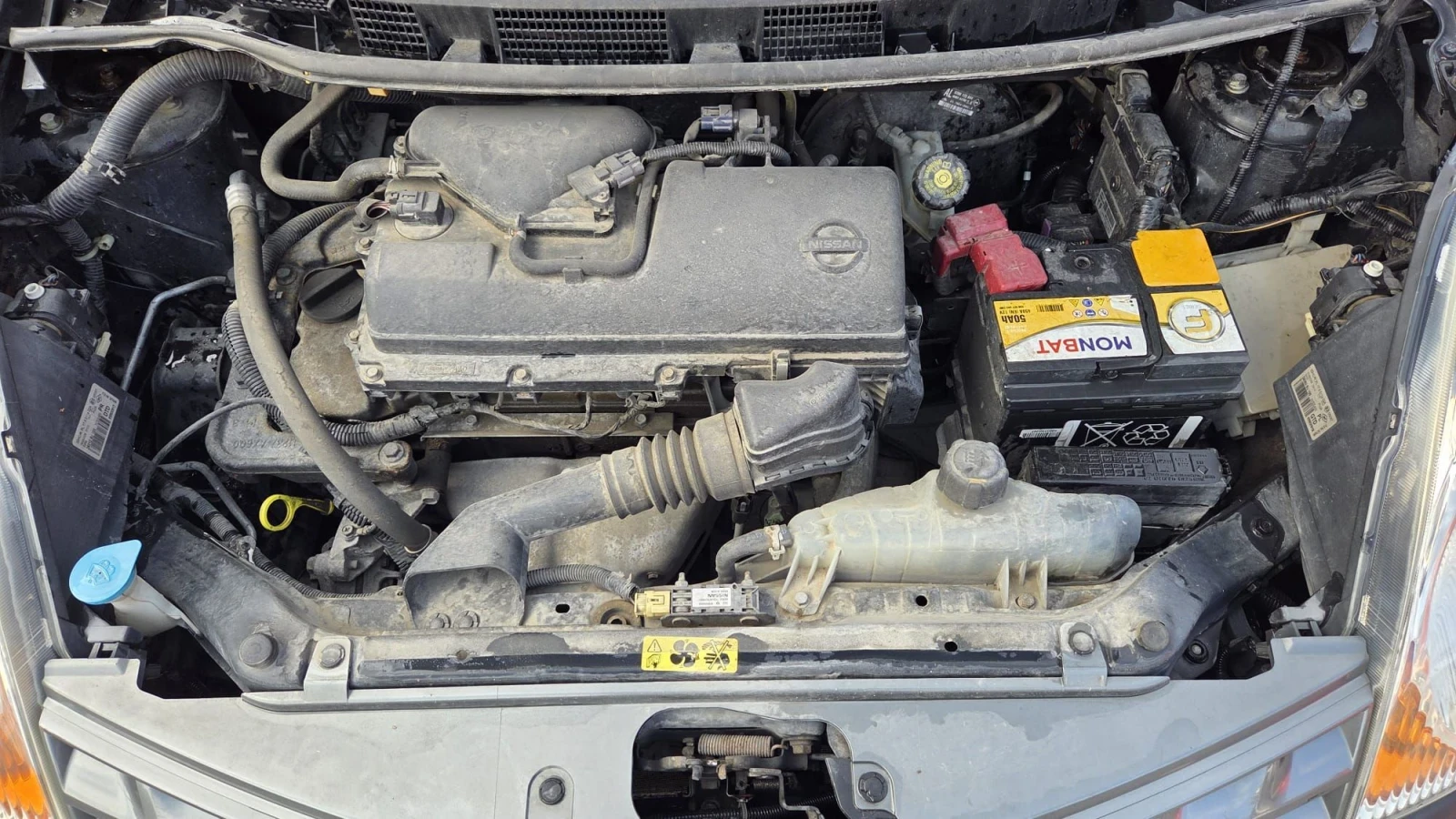 Nissan Note 1.4i 16v E11, снимка 10 - Автомобили и джипове - 56746709