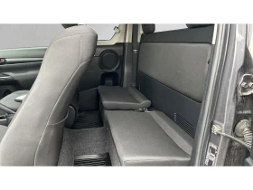 Toyota Hilux 2.4 D4-D, Месечна вноска от 444   - 26990 € / 52787.85 лв. - 11879184 12