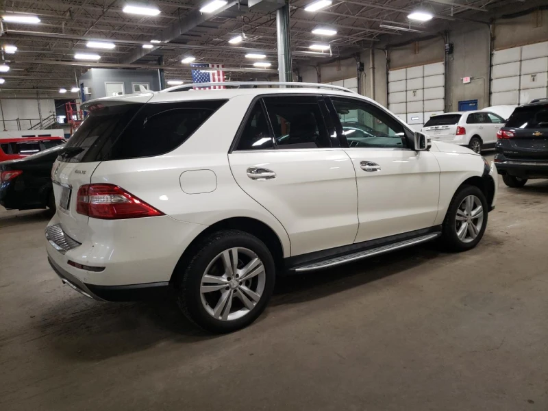 Mercedes-Benz ML 350 4MATIC  , снимка 3 - Автомобили и джипове - 48296587