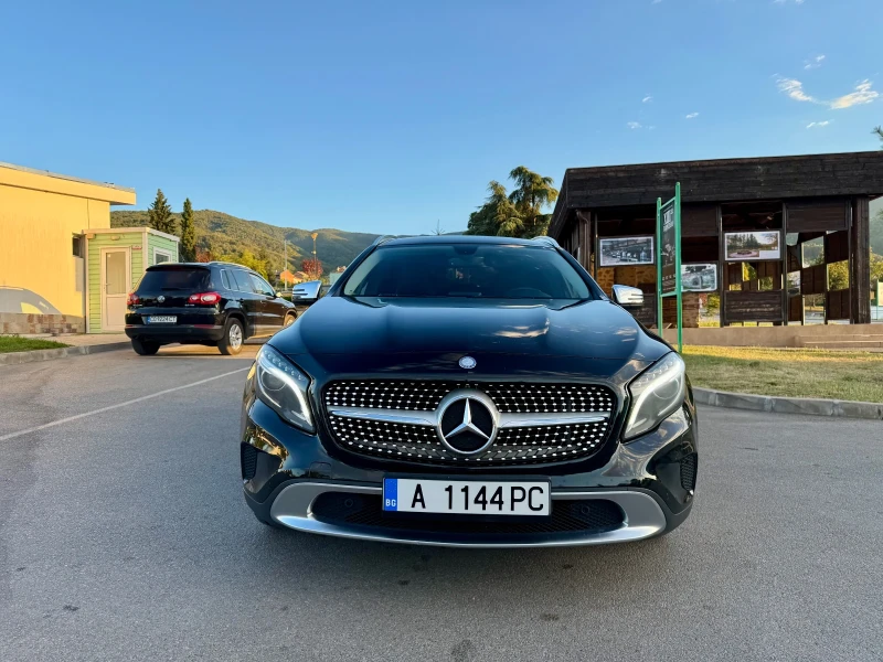 Mercedes-Benz GLA 220 CDI 4Matic 7G Подгрев Камера , снимка 2 - Автомобили и джипове - 51787722