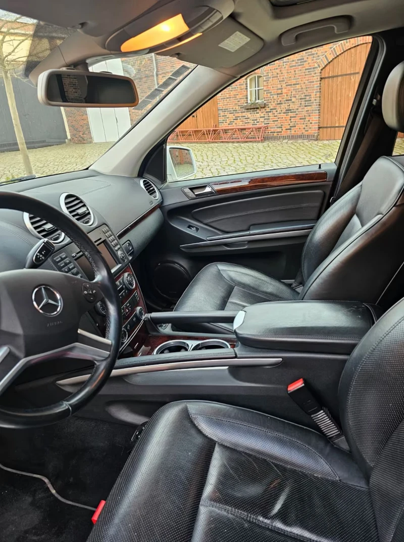 Mercedes-Benz GL 450 CDI 4MATIC, снимка 7 - Автомобили и джипове - 52892276