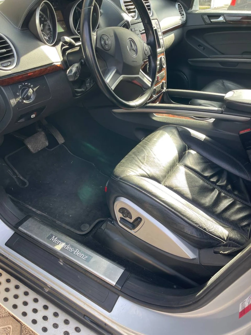 Mercedes-Benz GL 450 CDI 4MATIC, снимка 10 - Автомобили и джипове - 52892276