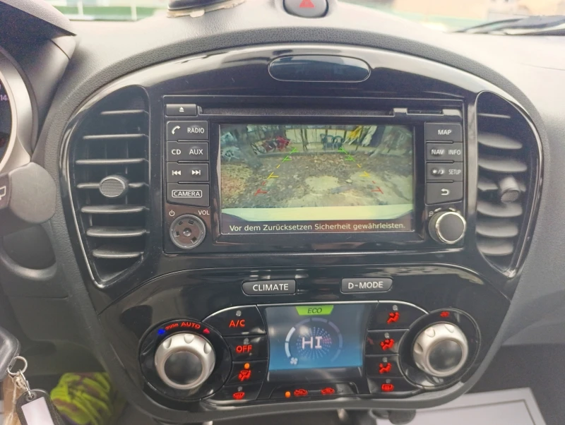 Nissan Juke 1.6i Xtronic, снимка 16 - Автомобили и джипове - 53177564