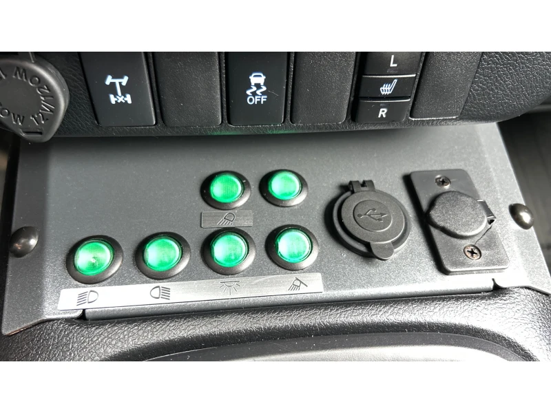 Toyota Hilux 2.4 D4-D, Месечна вноска от 444  , снимка 17 - Автомобили и джипове - 53327845