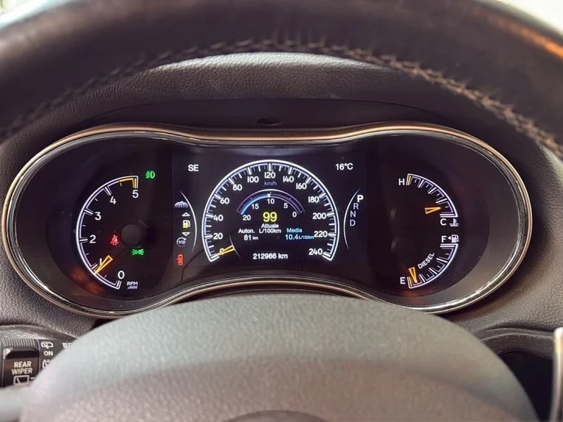 Jeep Grand cherokee * 3.0CRD* Facelift* 2017* , снимка 8 - Автомобили и джипове - 55617690
