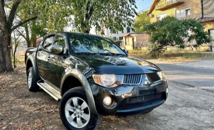 Mitsubishi L200