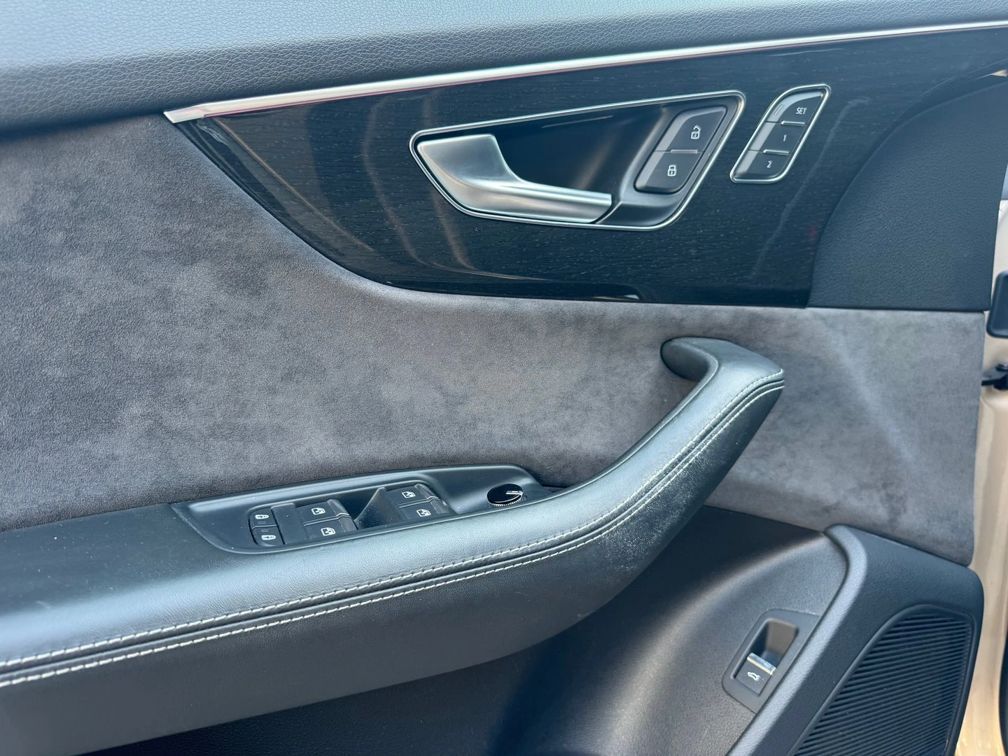 Audi Q8 50 TDI quattro Tiptronic+  | Mobile.bg � ����������� 7