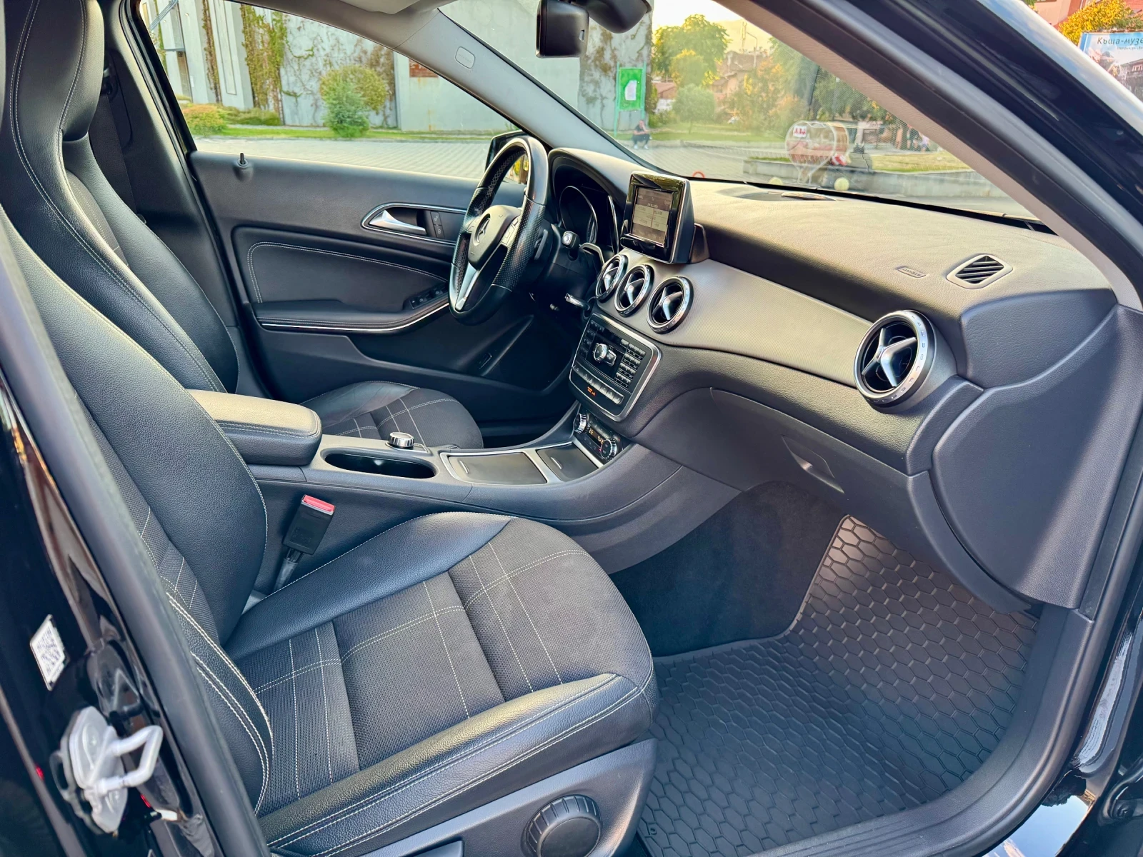 Mercedes-Benz GLA 220 CDI 4Matic 7G    | Mobile.bg   13