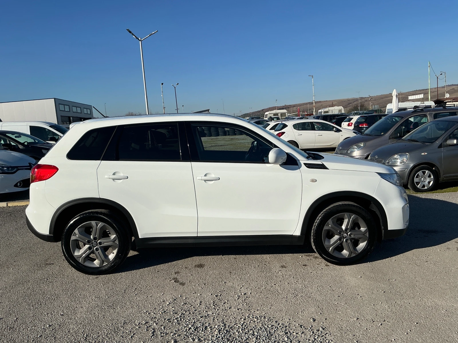 Suzuki Vitara 1.6 I - изображение 5